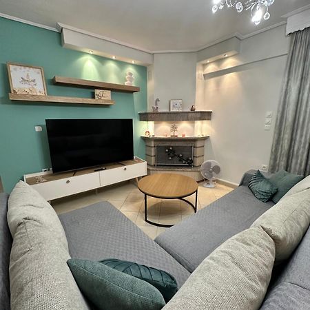 Mandalena Luxury Larissa Apartment Dış mekan fotoğraf