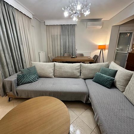 Mandalena Luxury Larissa Apartment Dış mekan fotoğraf