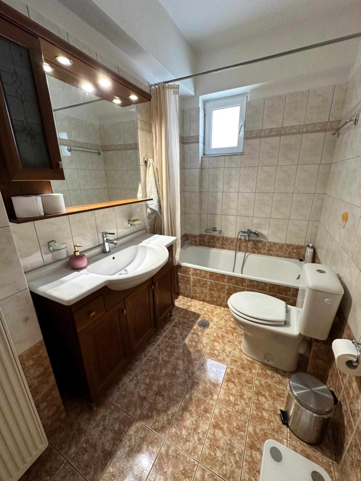 Mandalena Luxury Larissa Apartment Dış mekan fotoğraf
